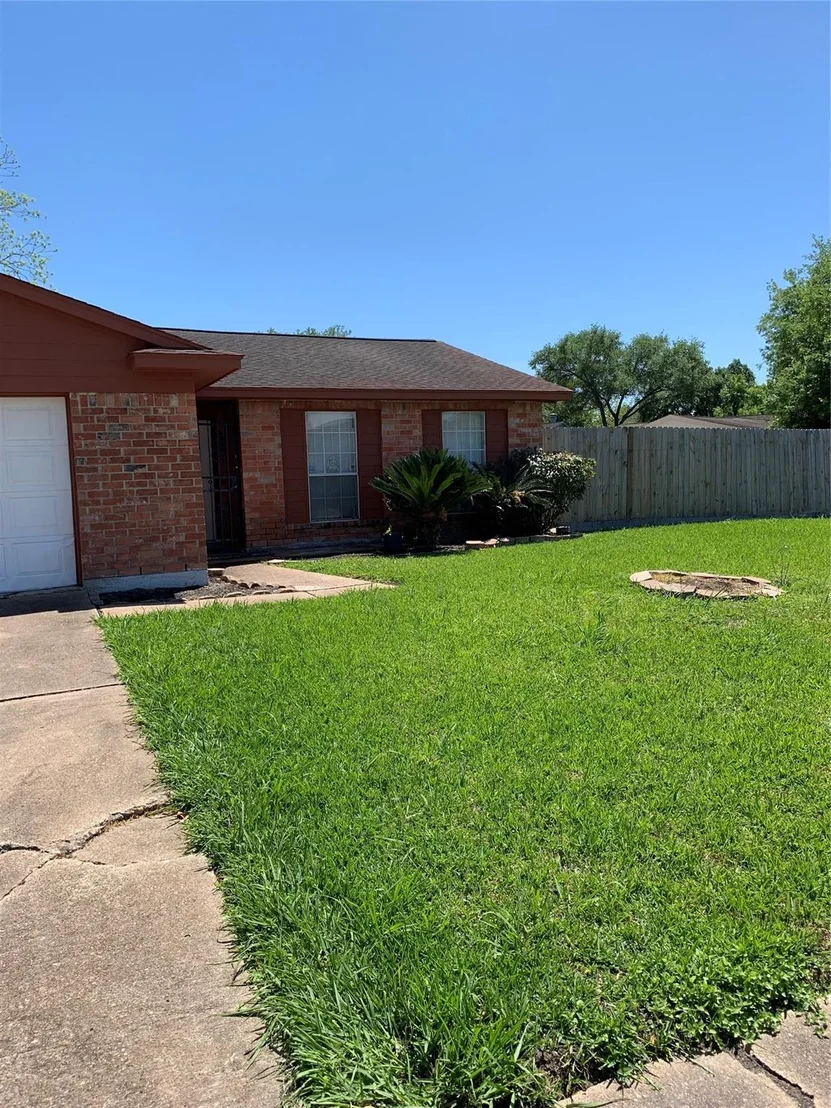 Photo of 16319 Clearmont Drive