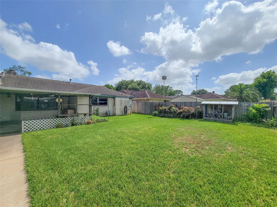 Photo of 9202 Benning Drive