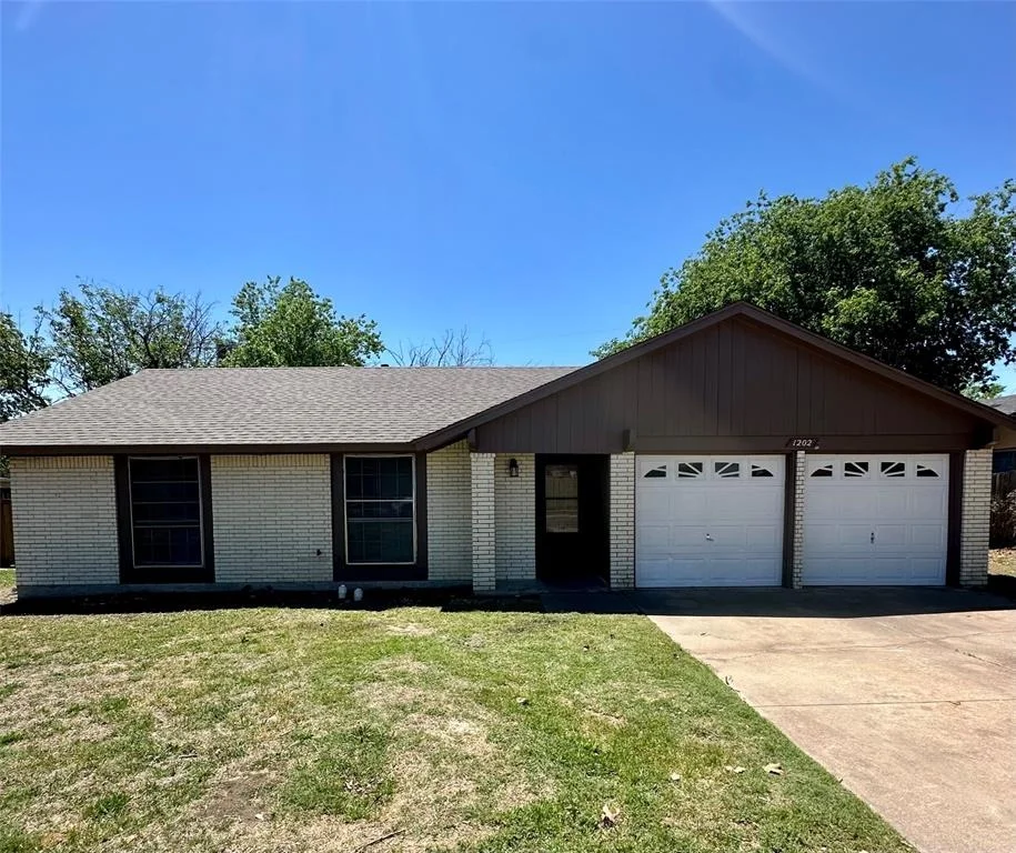 Photo of 1202 Grandon Drive