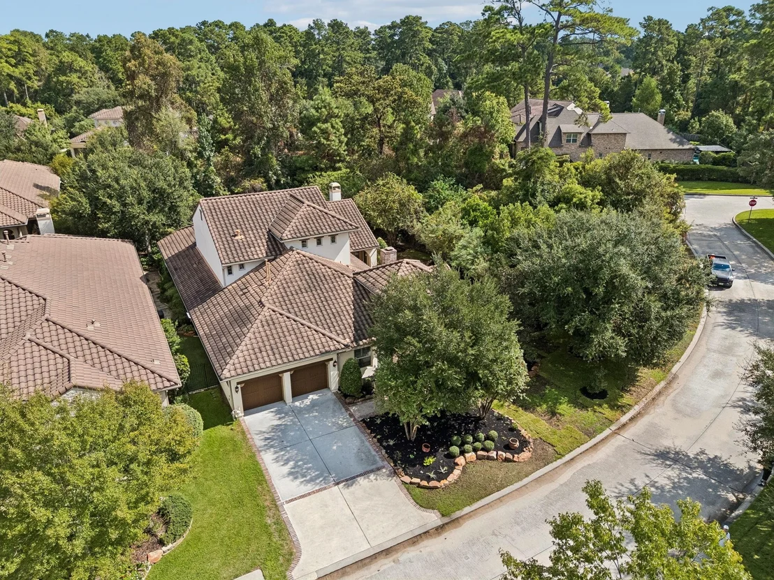 Photo of 14 Woodglade Way