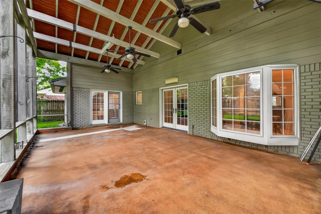 Photo of 10807 Oasis Drive
