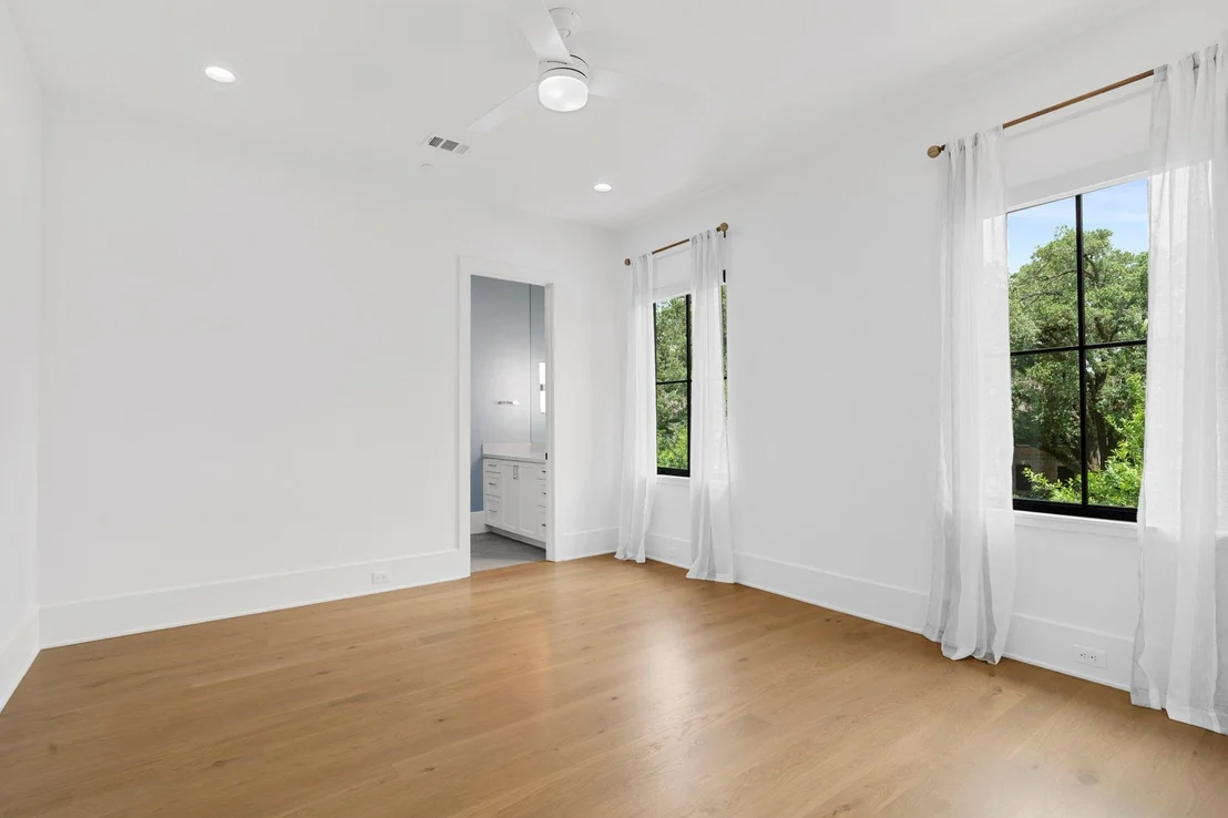 Photo of 337 Folwell Lane
