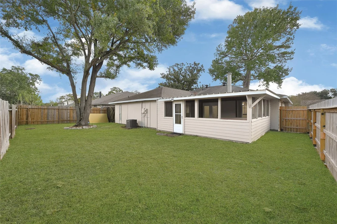 Photo of 7223 Echo Pines Drive