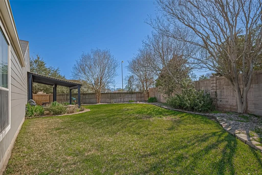 Photo of 2811 Legends Crest Drive