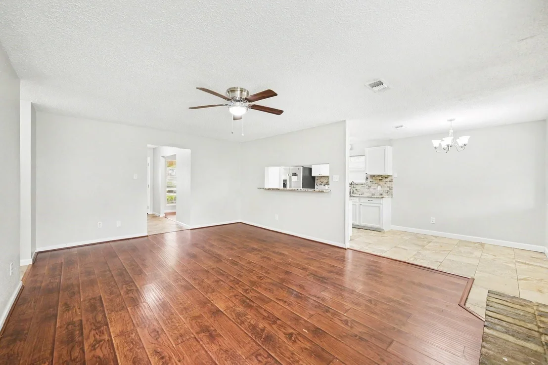 Photo of 18511 Sweetmeadow Drive
