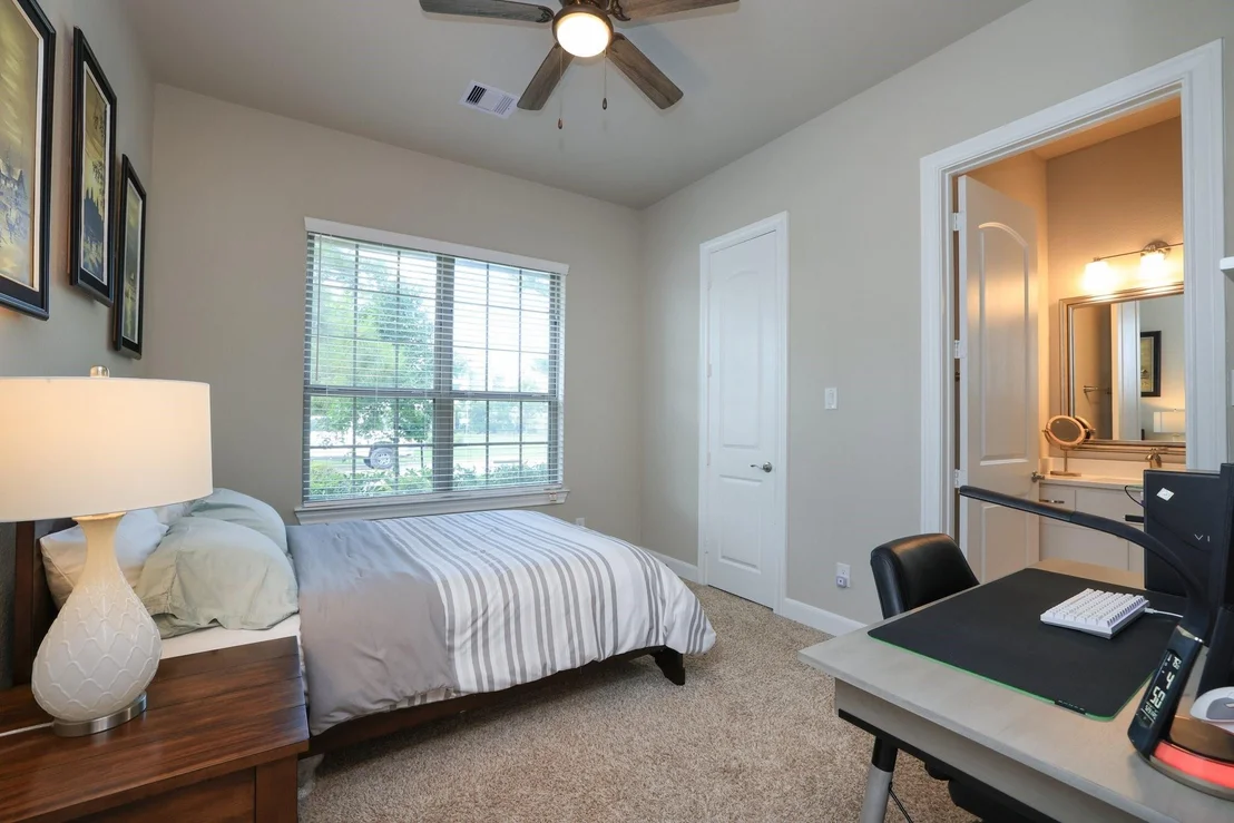 Photo of 4562 Silver Moon Drive
