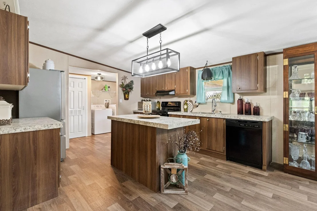 Photo of 415 County Road 2268