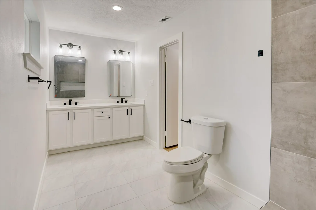 Photo of 6015 Spellman Road