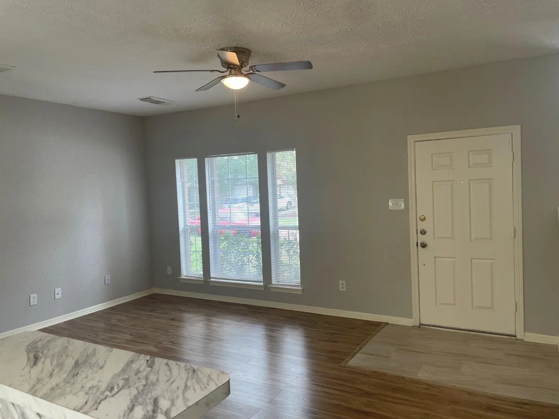 Photo of 5331 Rivergate Drive