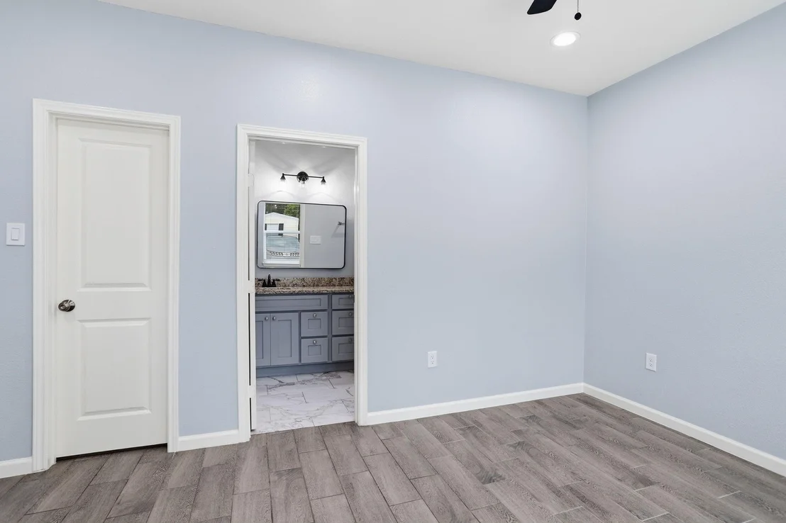 Photo of 16919 Balmoral