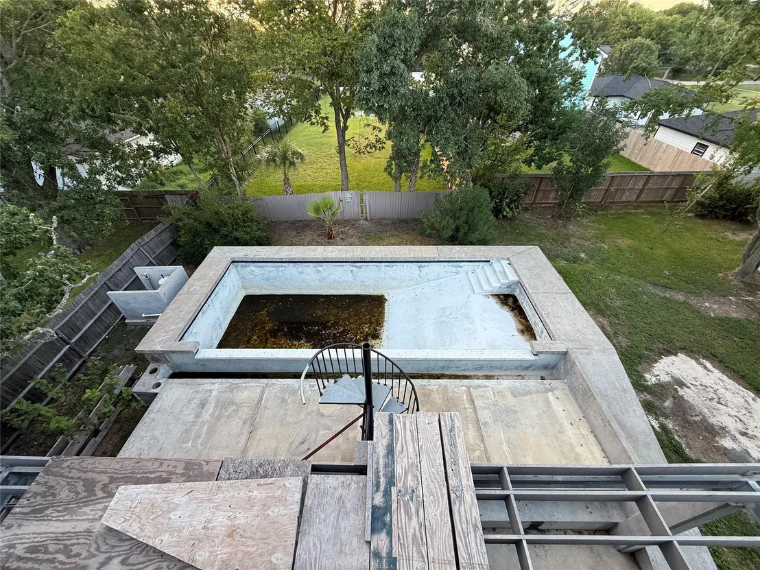 Photo of 127 5th Street