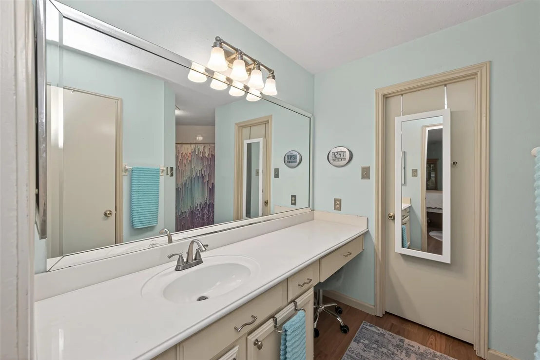 Photo of 3639 Nutwood Lane