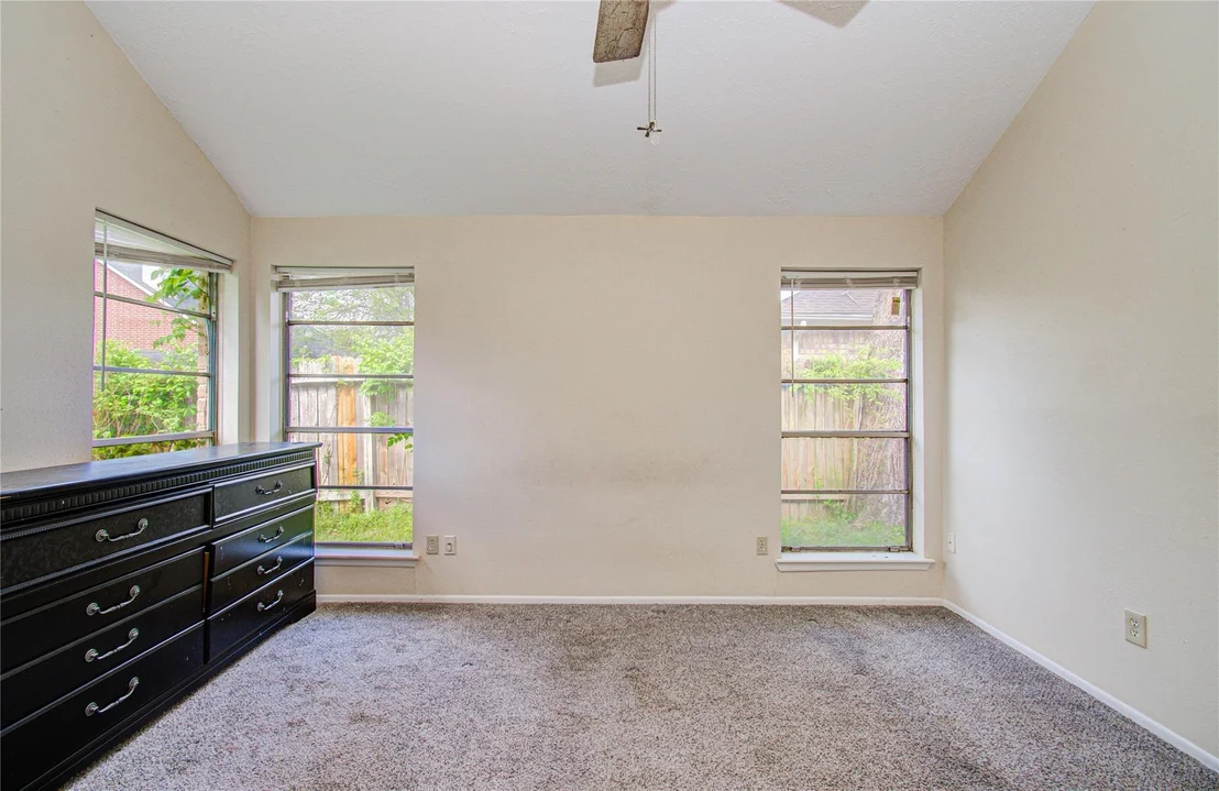 Photo of 4911 Tealgate Drive