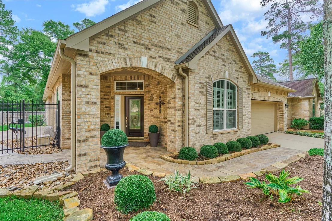 Photo of 18 Coachman Ridge Place