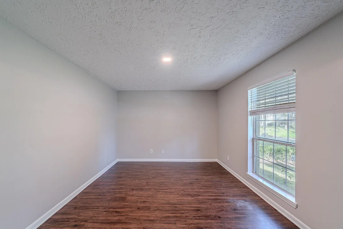 Photo of 1122 Tigris Lane