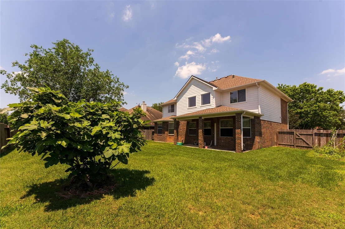 Photo of 10102 Hidden Falls Drive