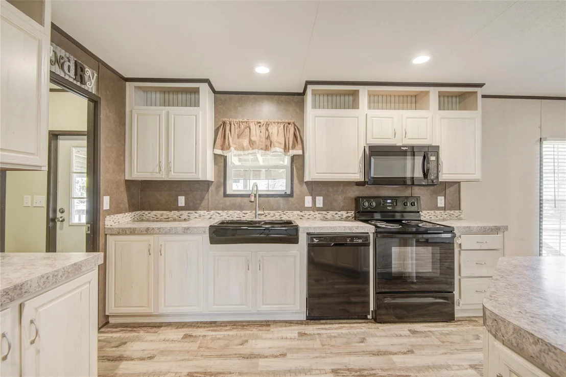 Photo of 4049 County Road 450