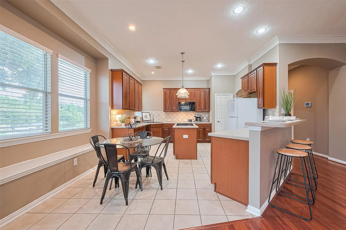 Photo of 2500 Amy Lee Drive