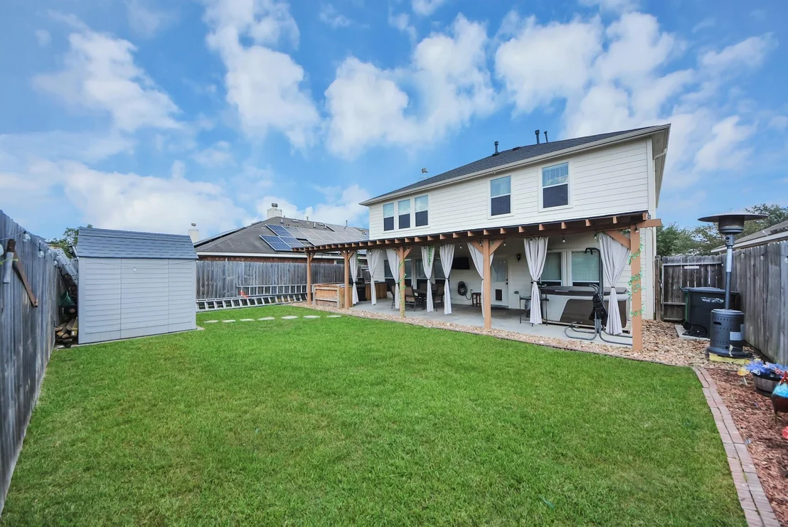 Photo of 24915 Oconee Drive