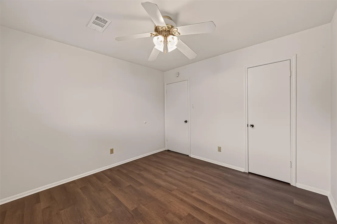 Photo of 8807 Langdon Lane