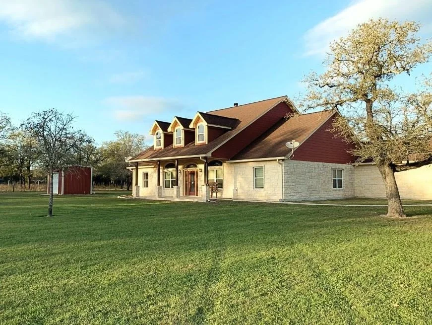 Photo of 949 Abrameit Road