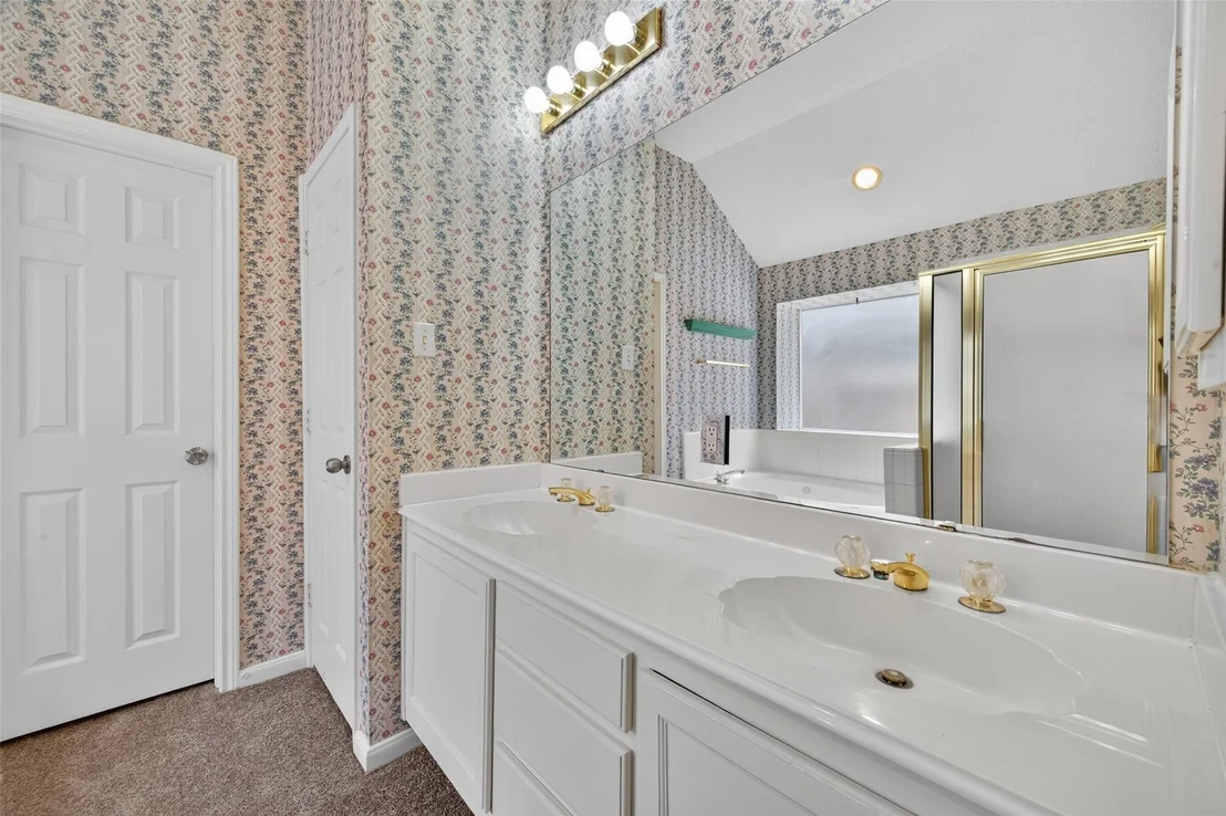 Photo of 1015 Augusta Drive