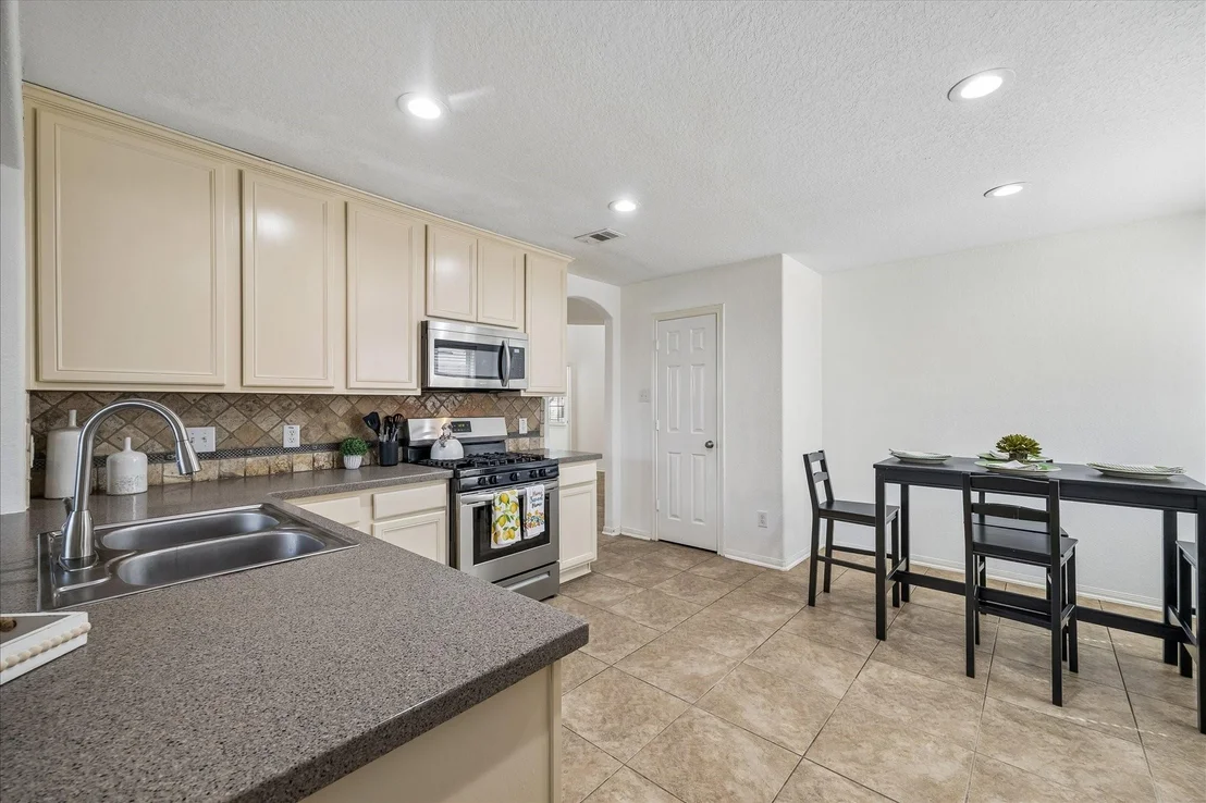 Photo of 6302 Hadley Rock Drive