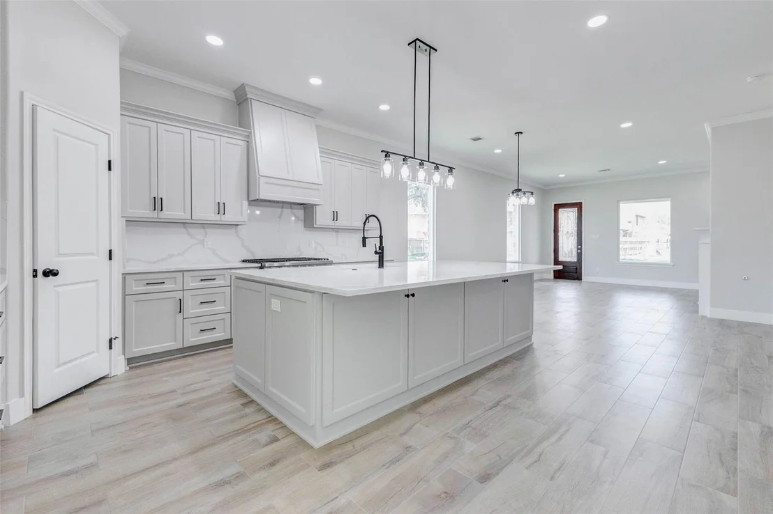Photo of 8405 Folkstone Lane