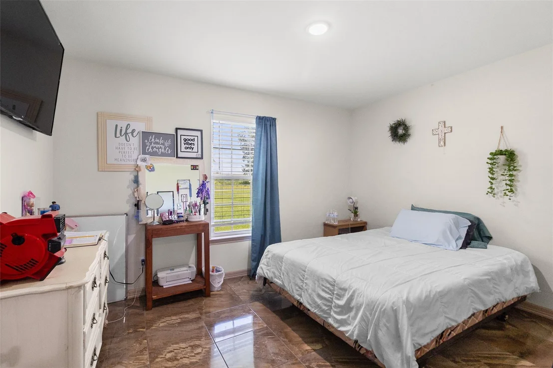 Photo of 1545 County Road 2145