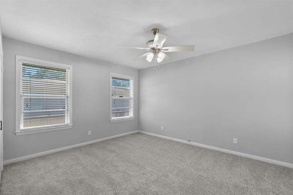 Photo of 1610 Shady Oaks Drive