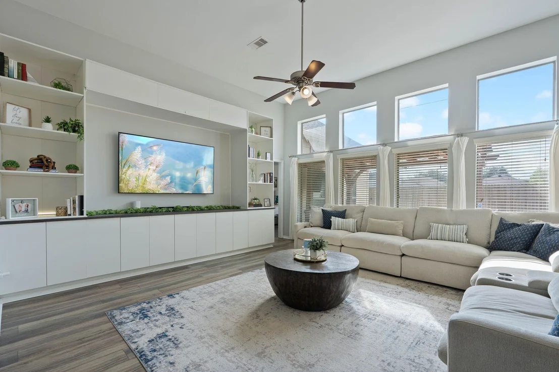 Photo of 31823 Forest Oak Lane