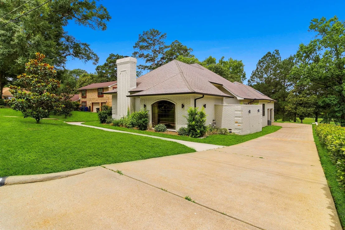 Photo of 132 Mockingbird Lane