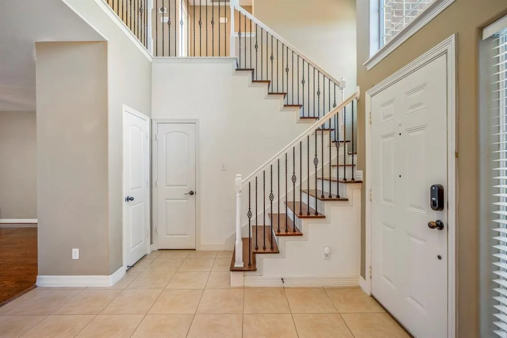 Photo of 2437 Fawnlake Circle