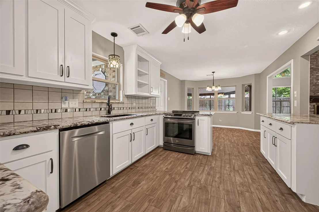 Photo of 5414 Crown Colony