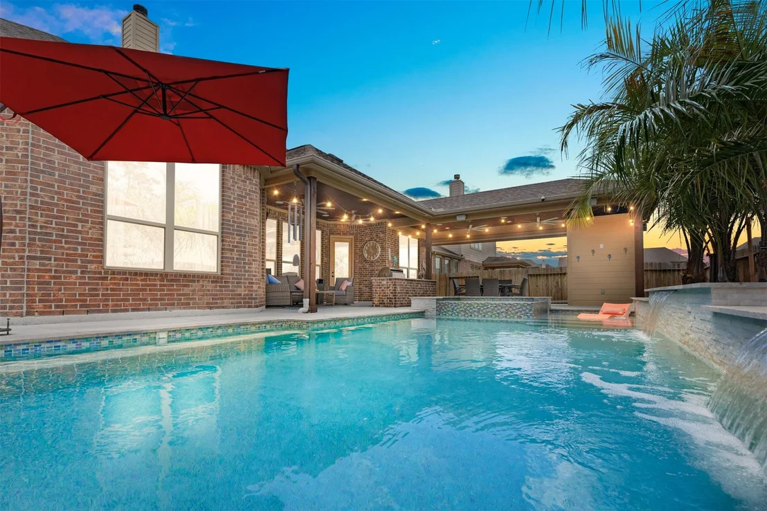 Photo of 9030 Lacombe Lane