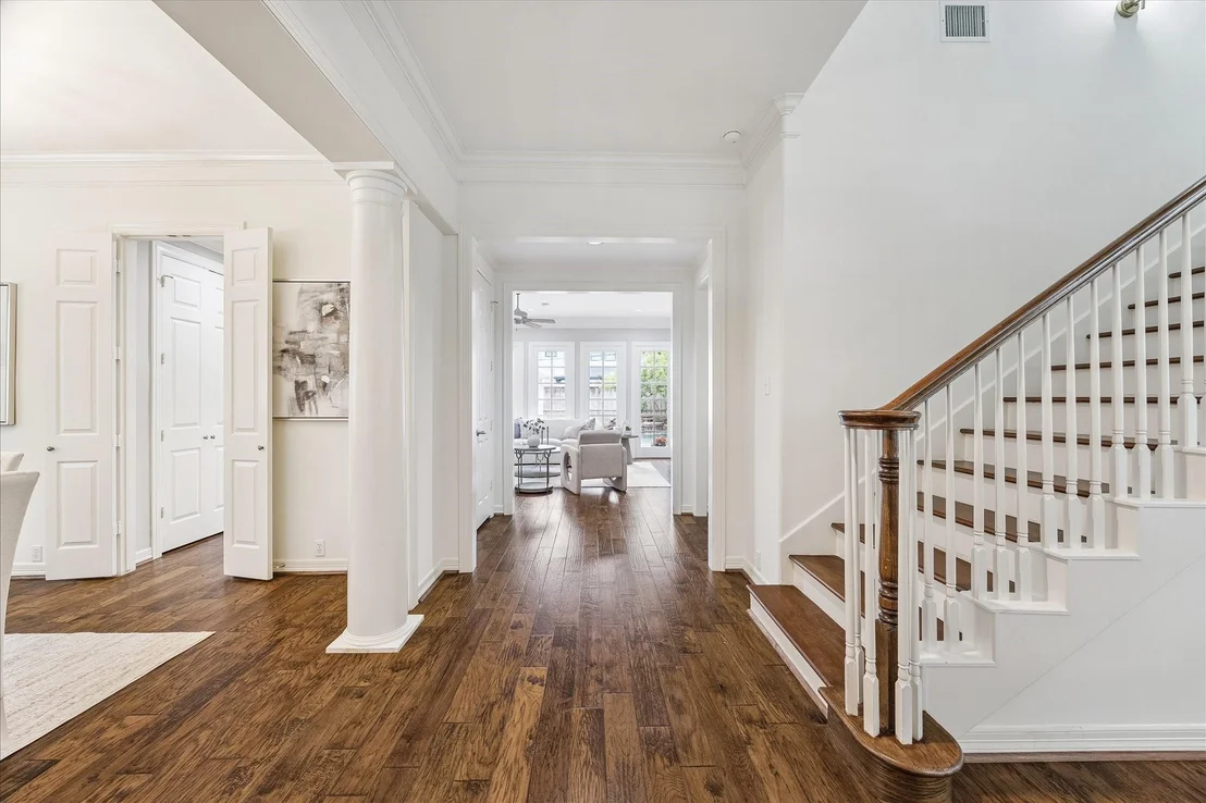 Photo of 1114 Colonial Street