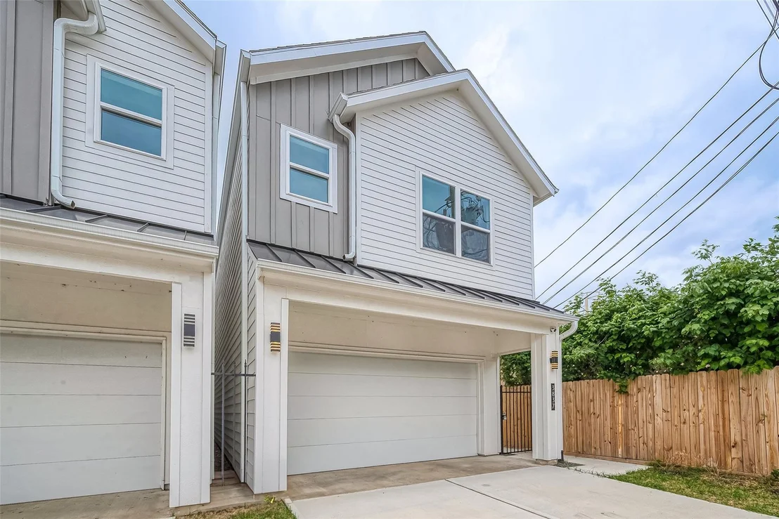 Photo of 3837 Mainer Street
