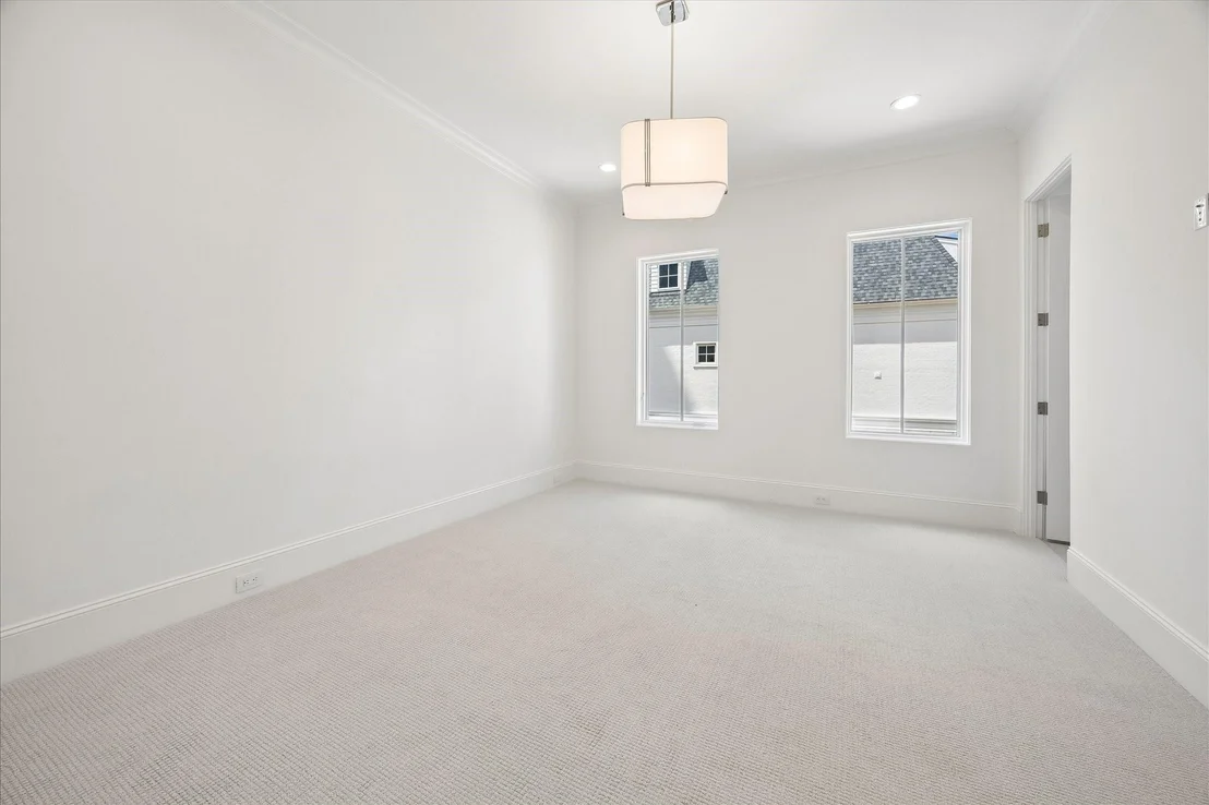 Photo of 31 Wentworth Gate Path