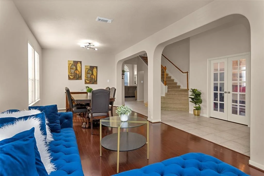 Photo of 2911 E Lake Falls Circle