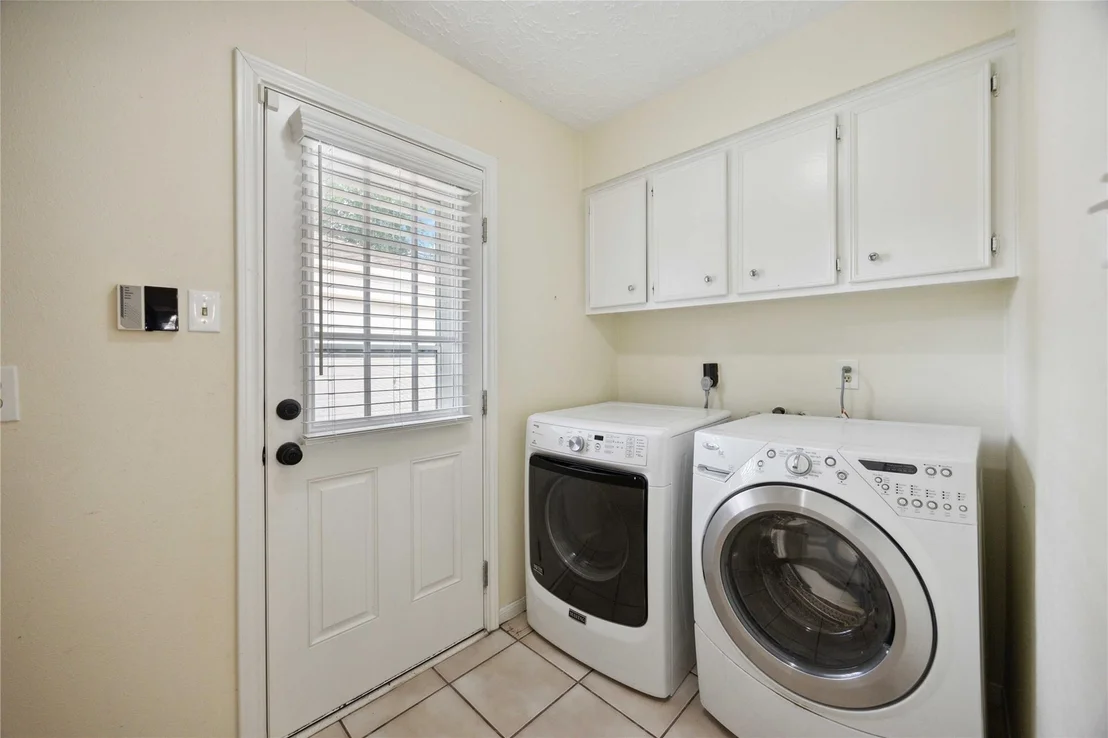 Photo of 4723 Lost Oak Drive