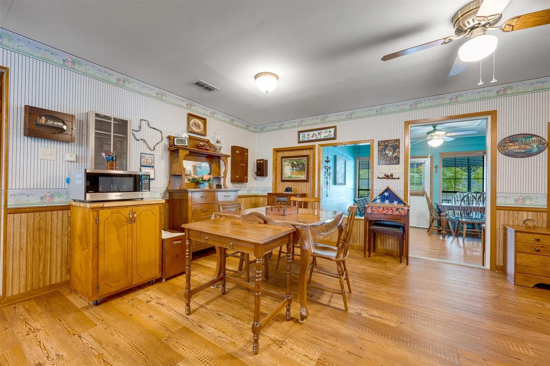 Photo of 20 Waco