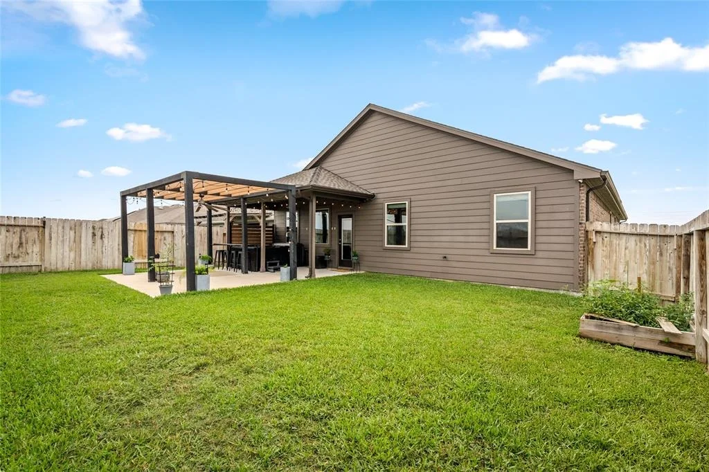 Photo of 20382 Green Mountain Drive