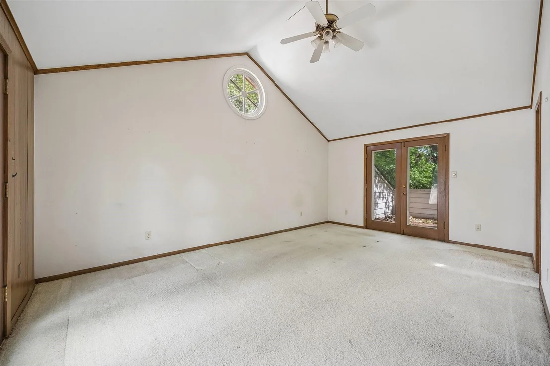 Photo of 526 Westminster Drive