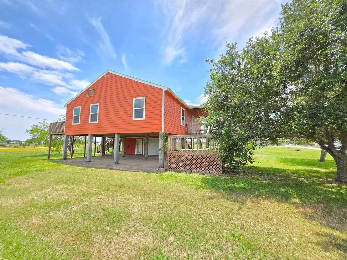 Photo of 205 Buckskin Drive
