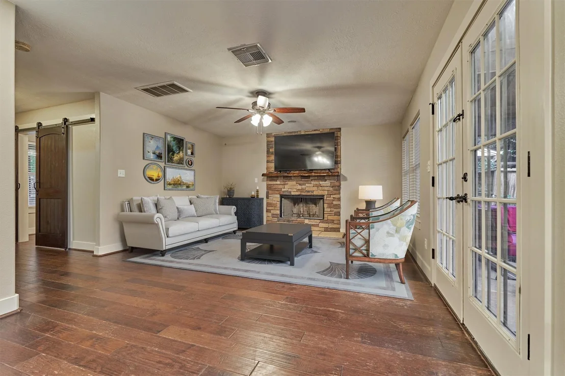 Photo of 13185 Bluff View Drive