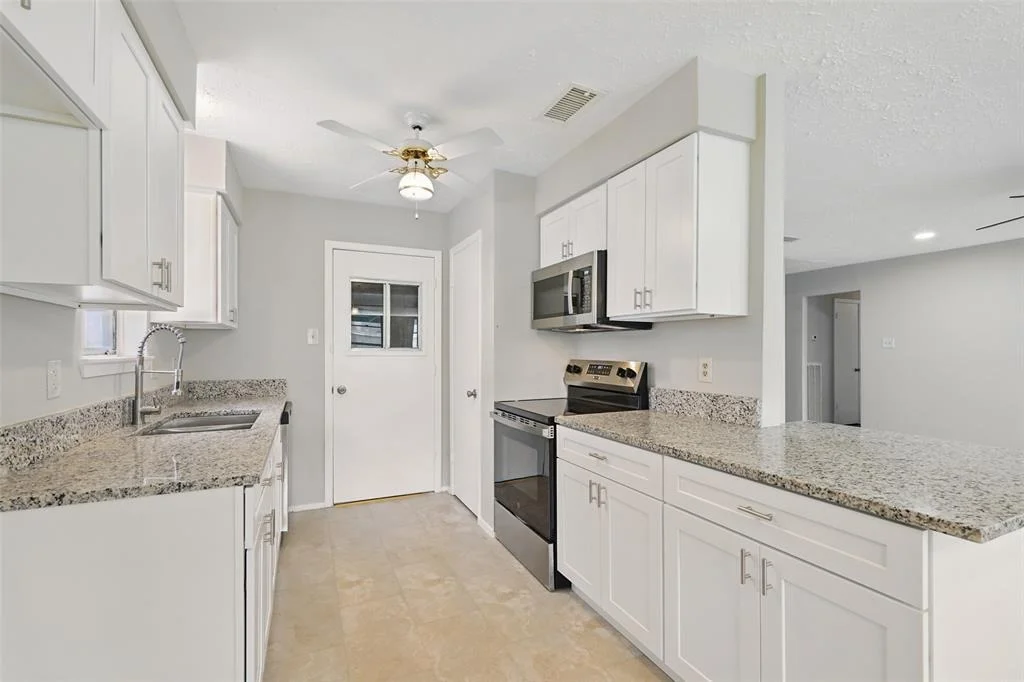 Photo of 10119 Peachridge Drive