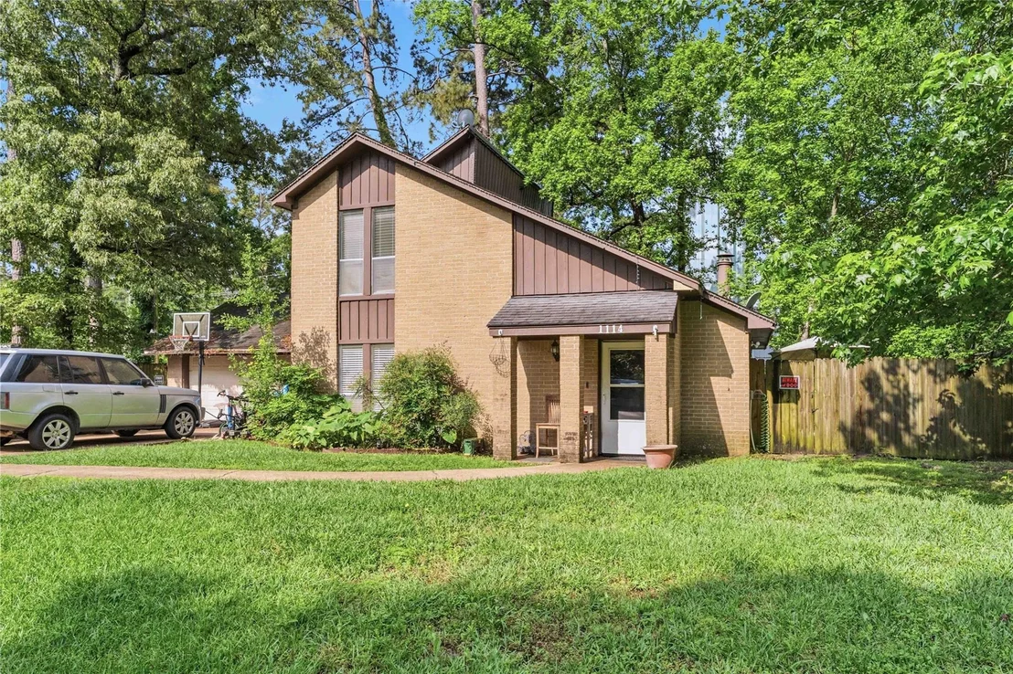 Photo of 1114 Mustang Trail