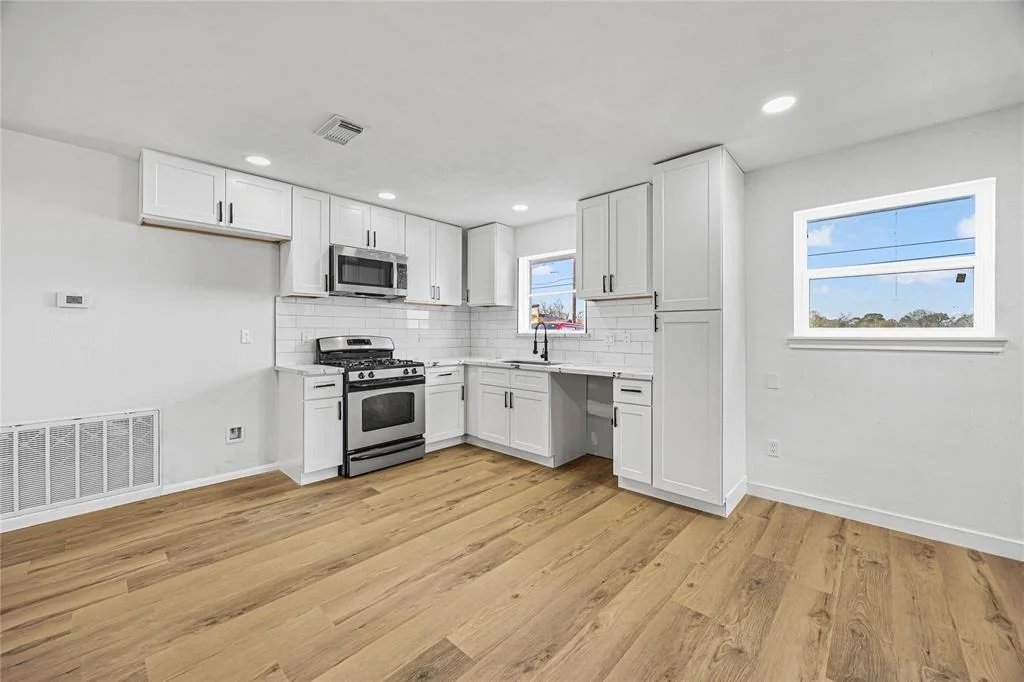 Photo of 2102 Cherry Lane