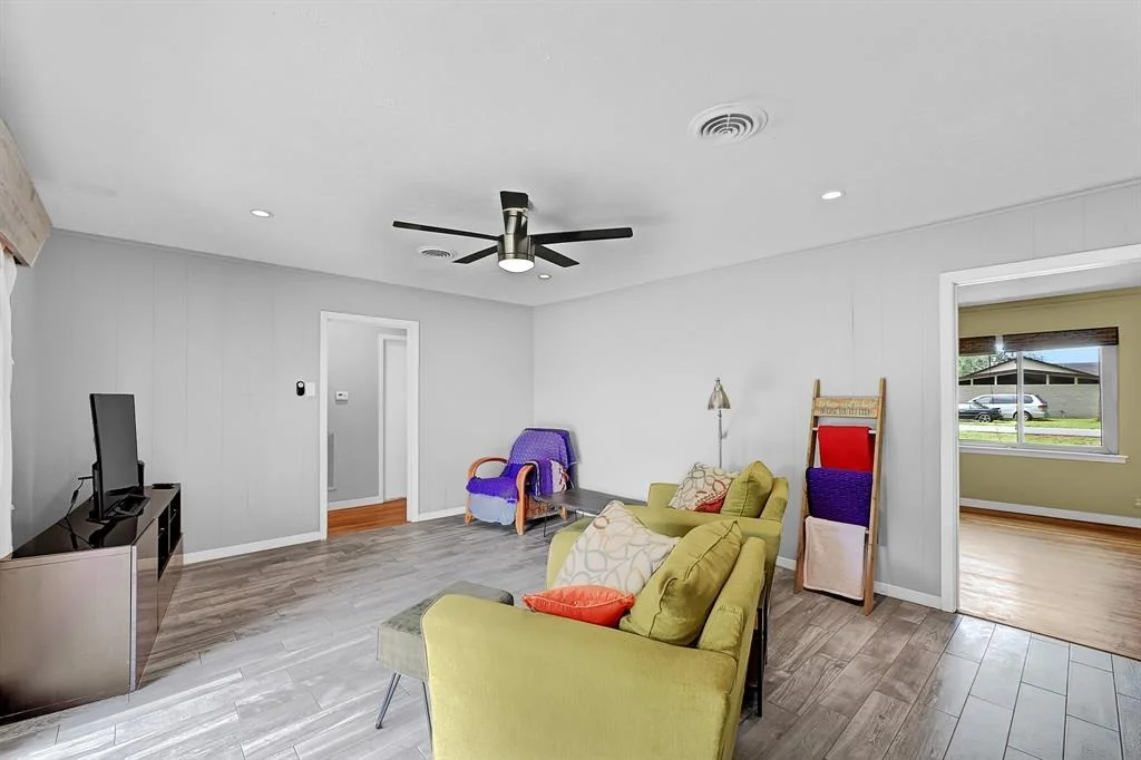 Photo of 8807 Cadawac Road
