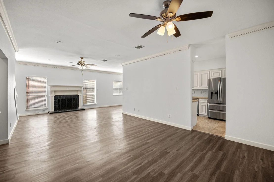 Photo of 8043 Oceanside Drive